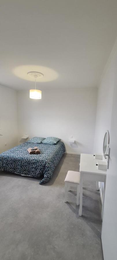 Private Room In Shared Apartment III Бове Экстерьер фото